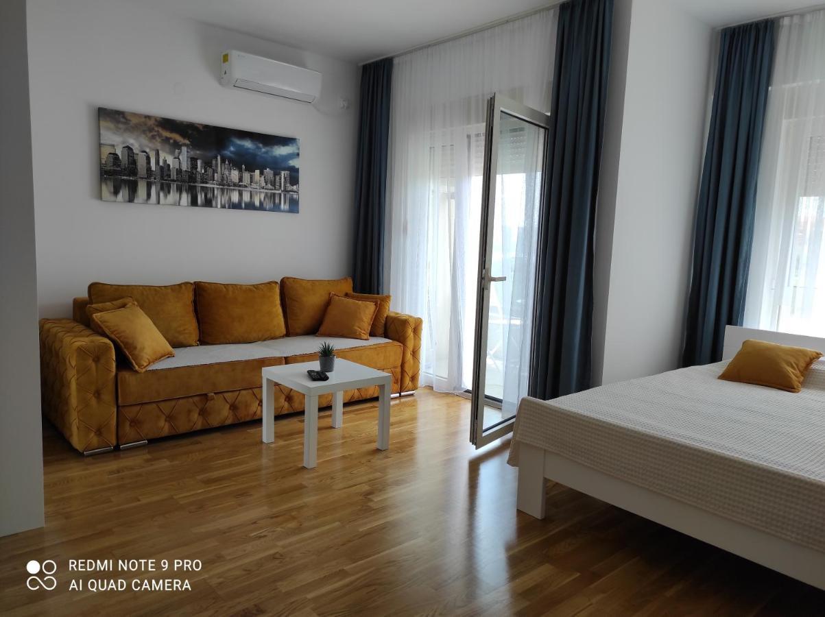 Comfort Studio With Sea View And Swimming Pool Bečići Esterno foto