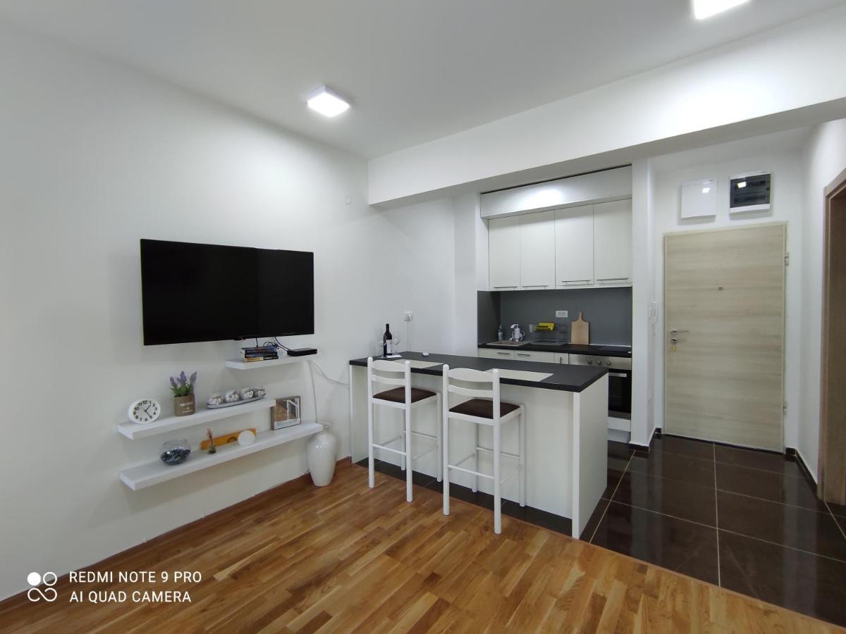 Comfort Studio With Sea View And Swimming Pool Bečići Esterno foto